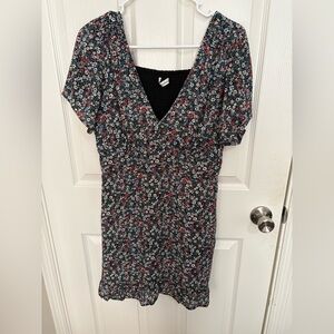 Abercrombie & Fitch Floral V-Neck Smocked Mini Dress